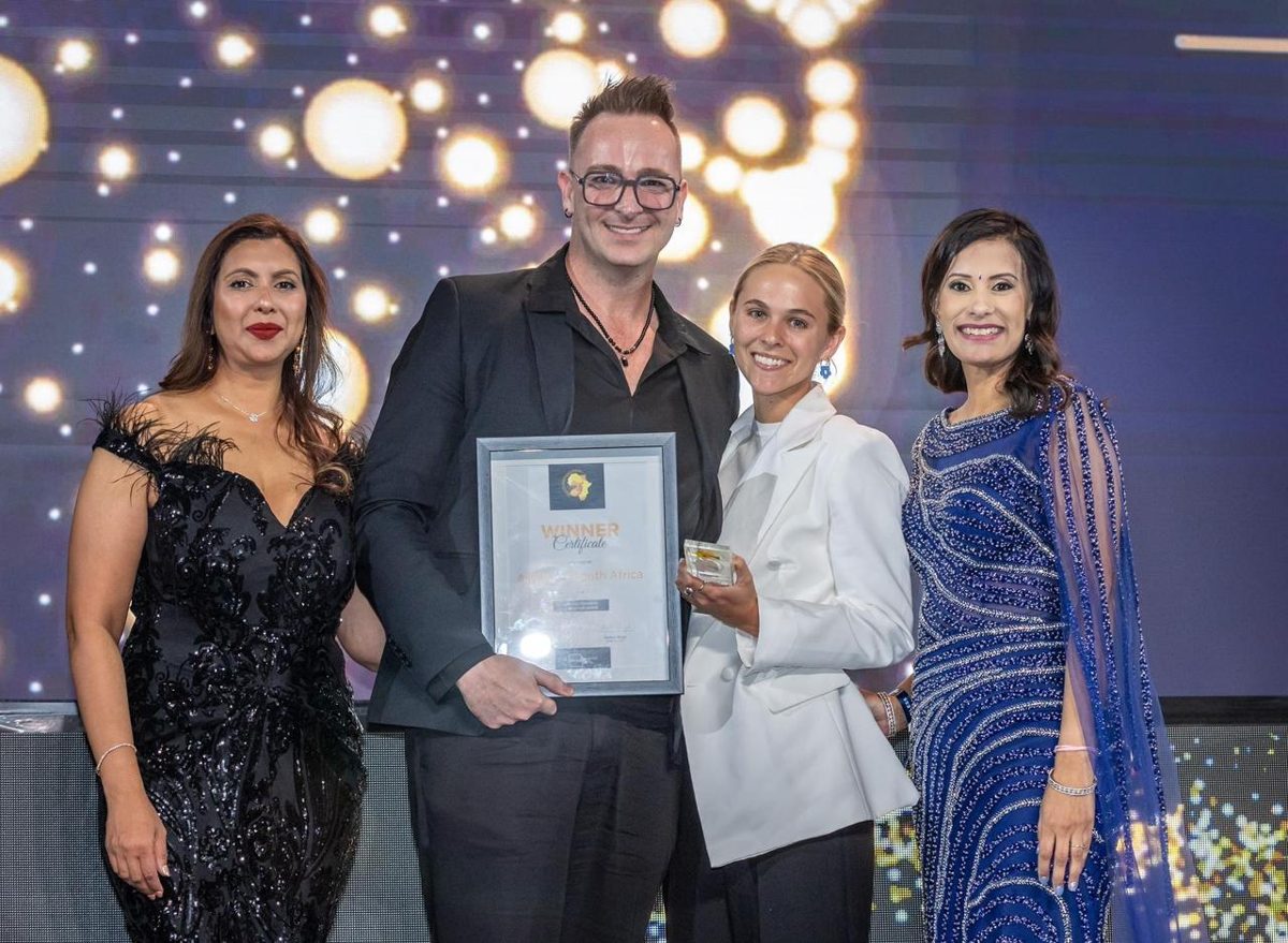 The Soul Impact team receiving the BPESA 2024 Non-technical Innovation Award on stage